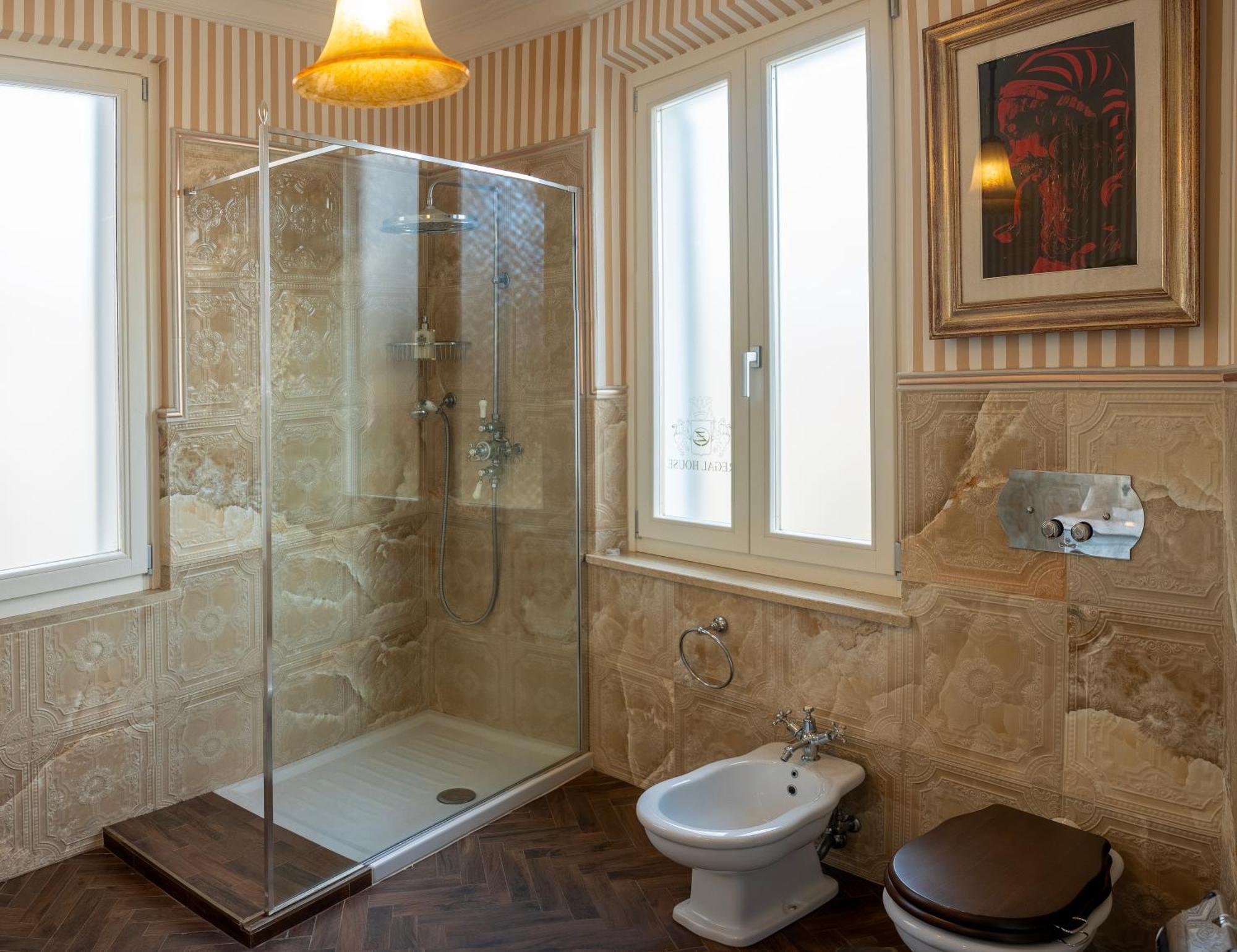 Regal House Anzio Terrazzo Hotel Ngoại thất bức ảnh